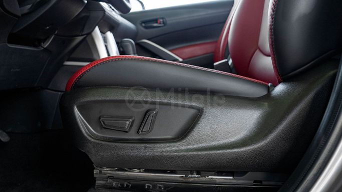 New Toyota Corolla XII (E210) Facelift, 2.0 l, 2024 in Dubai by Milele, Silver color. Other | AUTO.AE