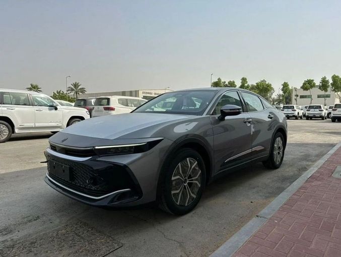 New Toyota Crown XVI (S235), 2.5 l, 2023 in Dubai by Mohamed Hakim Motors, Silver color. GCC Specs | AUTO.AE