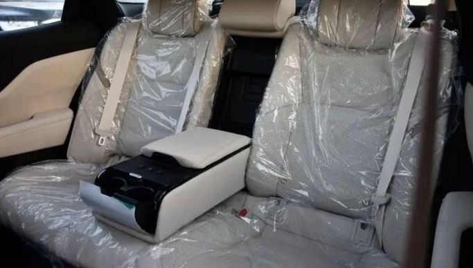 Новый Toyota Crown XVI (S235), 2.5 л, 2023 в Дубае от Mohamed Hakim Motors Черный цвет. GCC | AUTO.AE