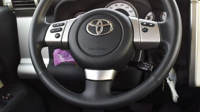 New Toyota FJ Cruiser, 4.0 l, 2023 in Dubai by Top Euro Cars, White color.  | AUTO.AE