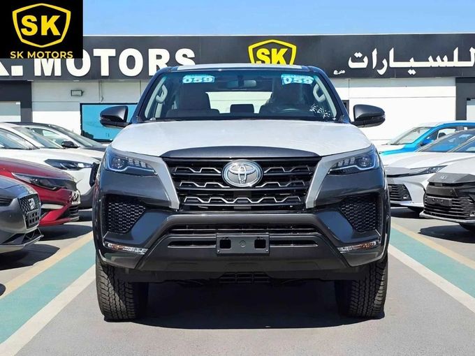 New Toyota Fortuner II Facelift, 2.7 l, 2025 in Dubai by SK Motors, Grey color. GCC Specs | AUTO.AE