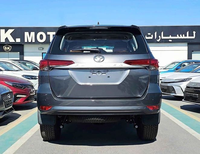 New Toyota Fortuner II Facelift, 2.7 l, 2025 in Dubai by SK Motors, Grey color. GCC Specs | AUTO.AE