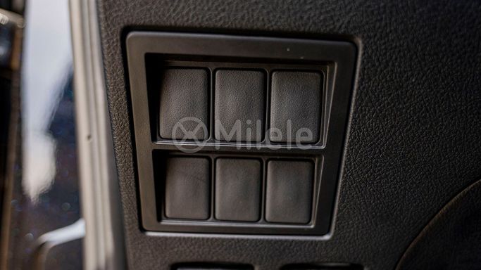 Новый Toyota Fortuner II Рестайлинг, 2.4 л, 2025 в Дубае от Milele Серебристый цвет. Other | AUTO.AE