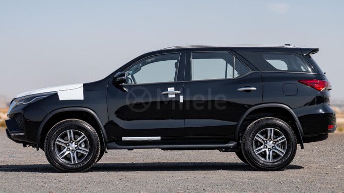 New Toyota Fortuner II Facelift, 2.7 l, 2025 in Dubai by Milele, Black color. Other | AUTO.AE