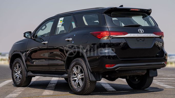 New Toyota Fortuner II Facelift, 2.7 l, 2024 in Dubai by Milele, Black color. Other | AUTO.AE