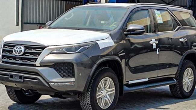 New Toyota Fortuner II Facelift, 2.7 l, 2023 in Dubai by Falcons GT Motors FZCO, Black color. GCC Specs | AUTO.AE