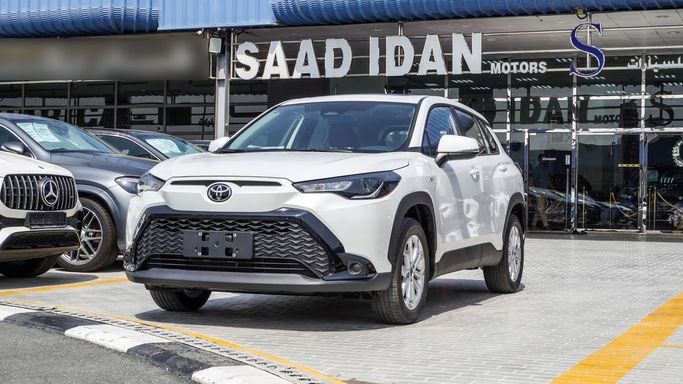 Новый Toyota Frontlander, 2.0 л, 2025 в Дубае от Saad Idan Motors Белый цвет. Китайская | AUTO.AE