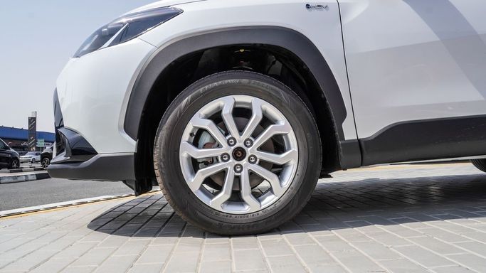Новый Toyota Frontlander, 2.0 л, 2025 в Дубае от Saad Idan Motors Белый цвет. Китайская | AUTO.AE