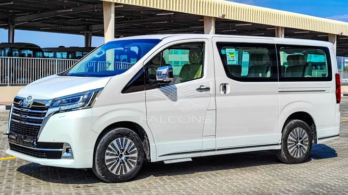 Новый Toyota Granvia II, 2.8 л, 2023 в Дубае от Falcons GT Motors FZCO Белый цвет. Other | AUTO.AE