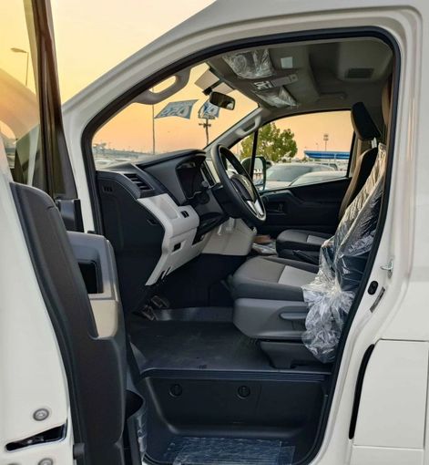 Новый Toyota HiAce H300, 3.5 л, 2025 в Дубае от SK Motors Белый цвет. GCC | AUTO.AE