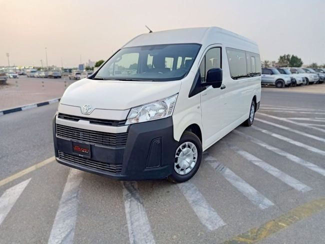 Новый Toyota HiAce H300, 3.5 л, 2025 в Дубае от Soltan Auto Белый цвет. GCC | AUTO.AE
