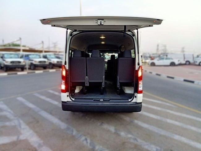 Новый Toyota HiAce H300, 3.5 л, 2025 в Дубае от Soltan Auto Белый цвет. GCC | AUTO.AE