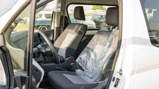 Новый Toyota HiAce H300, 3.5 л, 2025 в Дубае от Soltan Auto Белый цвет. GCC | AUTO.AE