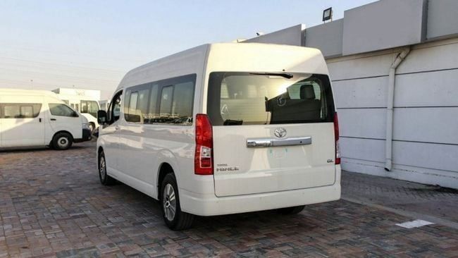 Новый Toyota HiAce H300, 2.8 л, 2023 в Дубае от Falcons GT Motors FZCO Белый цвет. Other | AUTO.AE