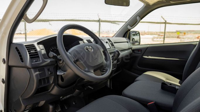 New Toyota HiAce H200 Facelift, 3.0 l, 2025 in Dubai by Milele, White color. Other | AUTO.AE