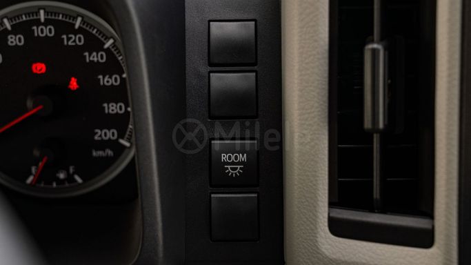 جديدة Toyota HiAce H300, 3.5 l, 2025 في في دبي من Milele، اللون أبيض. أخرى | AUTO.AE