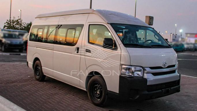 Новый Toyota HiAce H200 Рестайлинг, 2.5 л, 2024 в Дубае от Falcons GT Motors FZCO Белый цвет. Other | AUTO.AE