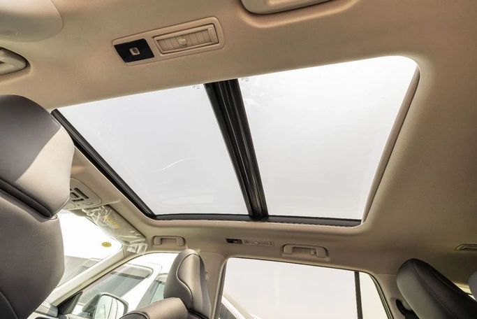 Новый Toyota Highlander IV (U70), 2.5 л, 2023 в Дубае от Mohamed Hakim Motors Черный цвет. GCC | AUTO.AE