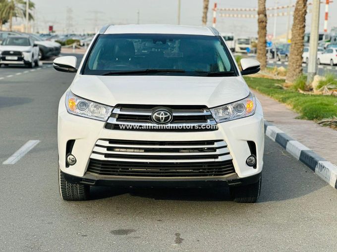 Подержанный Toyota Highlander IV (U70), 3.5 л, 2020 в Дубае от Alhamd Motors Белый цвет. Other | AUTO.AE