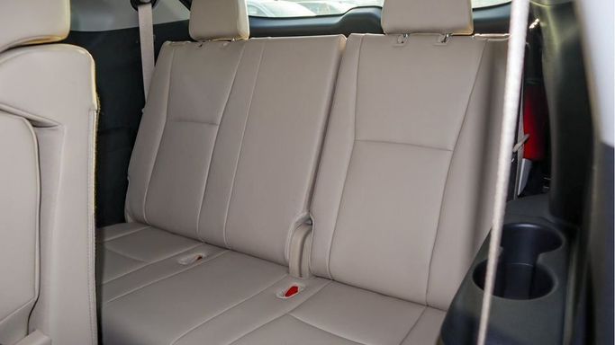 New Toyota Highlander IV (U70), 2.5 l, 2024 in Dubai by Najem Motors, Black color. GCC Specs | AUTO.AE