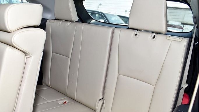 New Toyota Highlander IV (U70), 2.5 l, 2024 in Dubai by Najem Motors, Grey color. GCC Specs | AUTO.AE