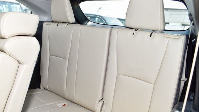 New Toyota Highlander IV (U70), 2.5 l, 2024 in Dubai by Najem Motors, Silver color. GCC Specs | AUTO.AE