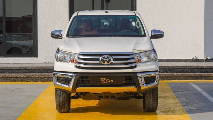Новый Toyota Hilux VIII Рестайлинг, 2.4 л, 2025 в Дубае от 777 CARS Белый цвет. GCC | AUTO.AE