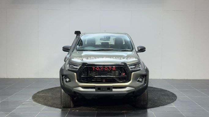 Used Toyota Hilux VIII Facelift, 2.8 l, 2023 in Dubai by Alhamd Motors, Bronze color. Other | AUTO.AE