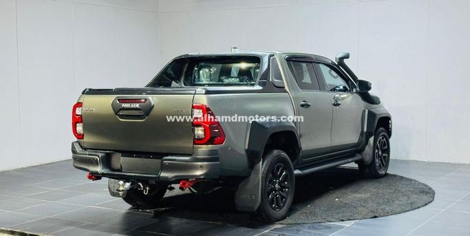 Used Toyota Hilux VIII Facelift, 2.8 l, 2023 in Dubai by Alhamd Motors, Bronze color. Other | AUTO.AE