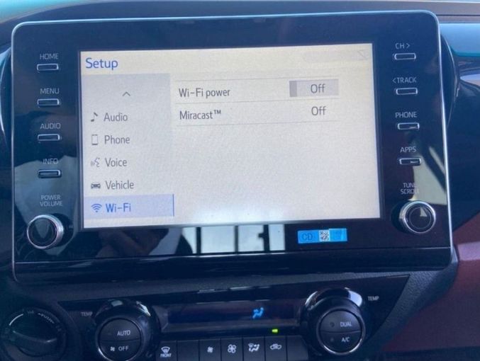New Toyota Hilux VIII Facelift, 2.7 l, 2023 in Dubai by Mohamed Hakim Motors, White color. GCC Specs | AUTO.AE