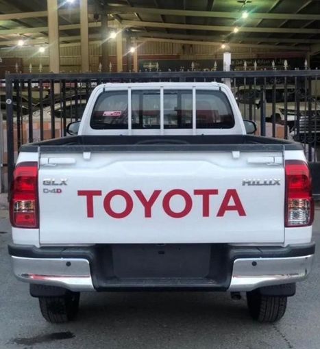 New Toyota Hilux VIII Facelift 2, 2.4 l, 2024 in Dubai by Mohamed Hakim Motors, White color. GCC Specs | AUTO.AE