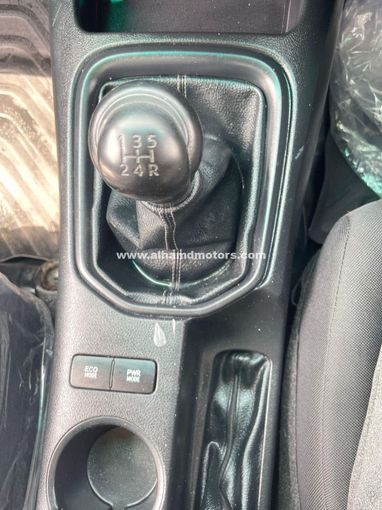 Used Toyota Hilux Extra Cab VIII Facelift, 2.8 l, 2021 in Dubai by Alhamd Motors, White color. Other | AUTO.AE
