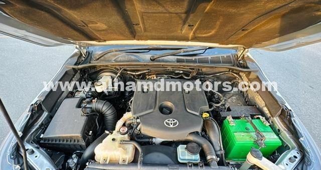 Used Toyota Hilux VIII, 2.8 l, 2018 in Dubai by Alhamd Motors, Silver color. Other | AUTO.AE
