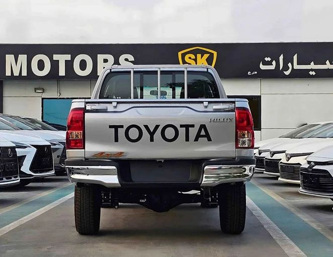 New Toyota Hilux VIII Facelift 2, 2.8 l, 2025 in Dubai by SK Motors, Silver color. GCC Specs | AUTO.AE