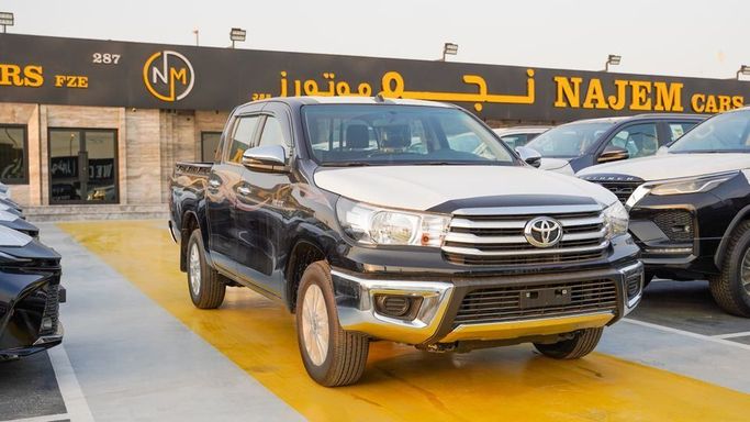 Новый Toyota Hilux VIII Рестайлинг, 2.7 л, 2025 в Дубае от Najem Motors Черный цвет. GCC | AUTO.AE