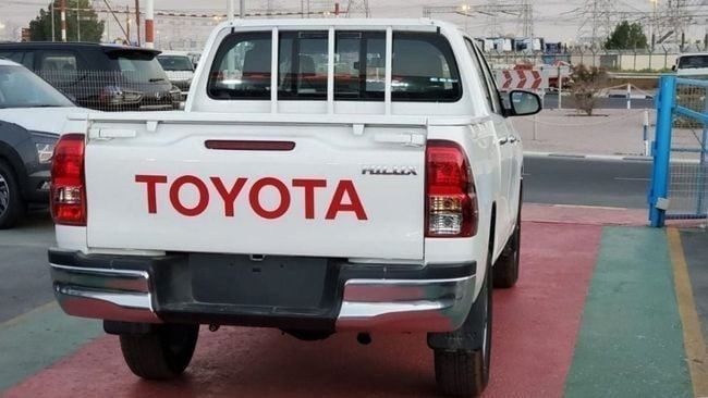 New Toyota Hilux VIII Facelift, 2.4 l, 2024 in Dubai by Soltan Auto, White color. Other | AUTO.AE