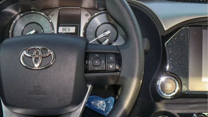 New Toyota Hilux VIII Facelift, 2.7 l, 2024 in Dubai by Najem Motors, Silver color. GCC Specs | AUTO.AE