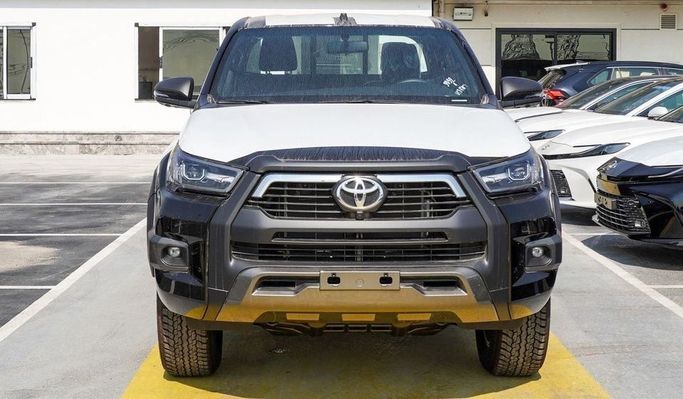 New Toyota Hilux VIII Facelift, 4.0 l, 2025 in Dubai by Najem Motors, Black color. GCC Specs | AUTO.AE