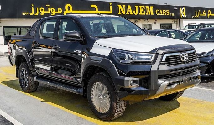 New Toyota Hilux VIII Facelift, 4.0 l, 2025 in Dubai by Najem Motors, Black color. GCC Specs | AUTO.AE