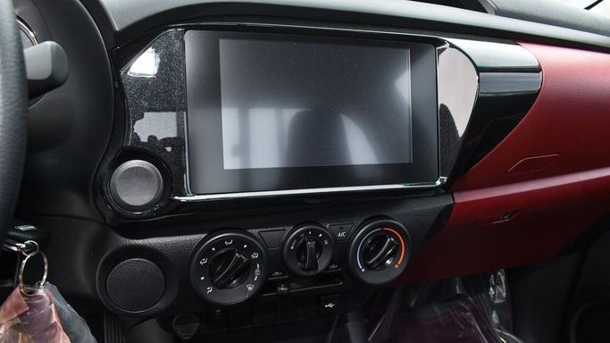 New Toyota Hilux Extra Cab VIII Facelift, 2.8 l, 2024 in Dubai by Najem Motors, White color. GCC Specs | AUTO.AE