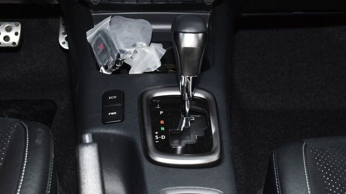 New Toyota Hilux VIII Facelift 2, 2.7 l, 2024 in Dubai by Najem Motors, White color. GCC Specs | AUTO.AE