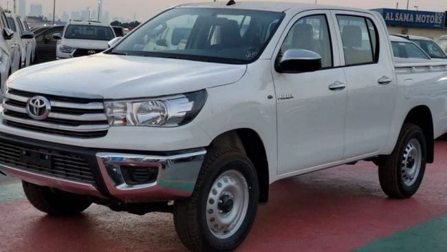 New Toyota Hilux VIII Facelift, 2.4 l, 2024 in Dubai by Soltan Auto, White color. Other | AUTO.AE