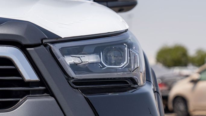 New Toyota Hilux VIII Facelift, 4.0 l, 2025 in Dubai by Milele, Black color. Other | AUTO.AE