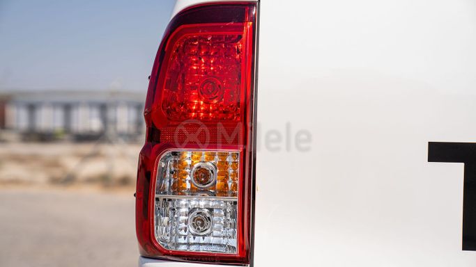 New Toyota Hilux VIII Facelift, 2.7 l, 2024 in Dubai by Milele, White color. Other | AUTO.AE