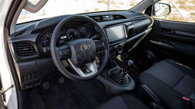 New Toyota Hilux VIII Facelift, 2.7 l, 2024 in Dubai by Milele, White color. Other | AUTO.AE