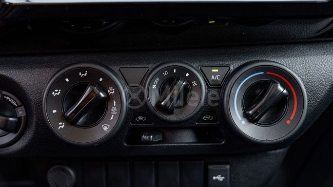 New Toyota Hilux VIII Facelift, 2.7 l, 2024 in Dubai by Milele, White color. Other | AUTO.AE
