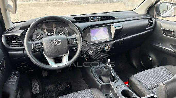 Новый Toyota Hilux VIII Рестайлинг, 2.4 л, 2024 в Дубае от Falcons GT Motors FZCO Белый цвет. Other | AUTO.AE