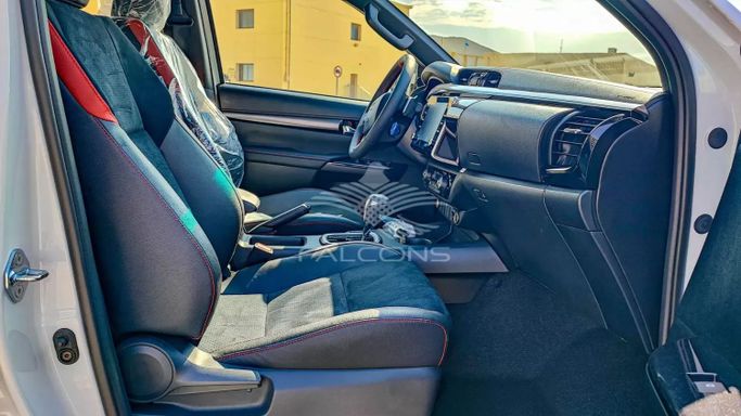 New Toyota Hilux VIII Facelift, 2.8 l, 2024 in Dubai by Falcons GT Motors FZCO, White color. Other | AUTO.AE