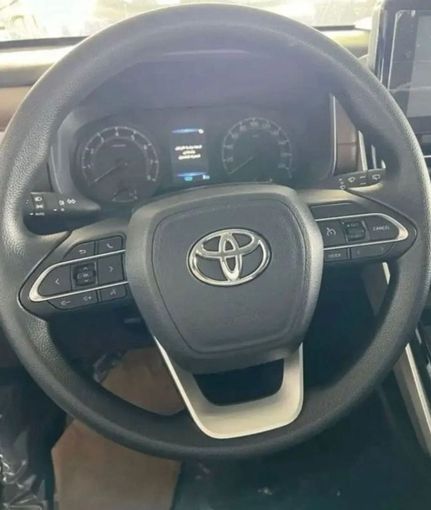 New Toyota Innova II, 2.7 l, 2024 in Dubai by Mohamed Hakim Motors, Black color. GCC Specs | AUTO.AE