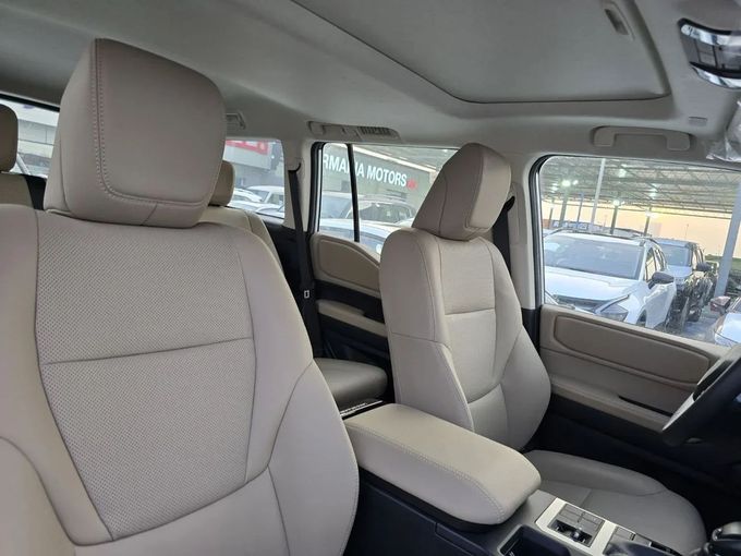 New Toyota Land Cruiser Prado 250 Series, 2.4 l, 2025 in Dubai by Mohamed Hakim Motors, White color. Other | AUTO.AE